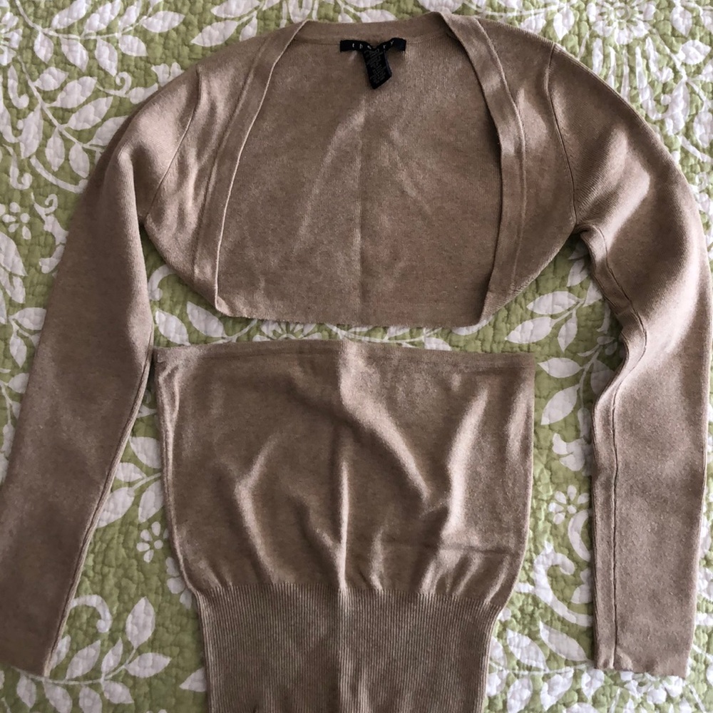 Theory twinset